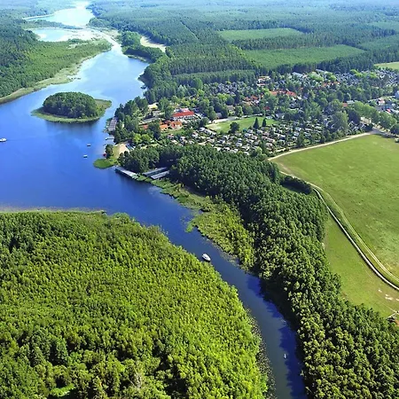 Gemuetlicher Doppelbungalow Mit Terrasse Am Granzower Granzow