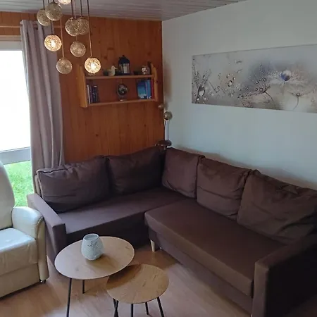 Gemuetlicher Doppelbungalow Mit Terrasse Am Granzower * Granzow