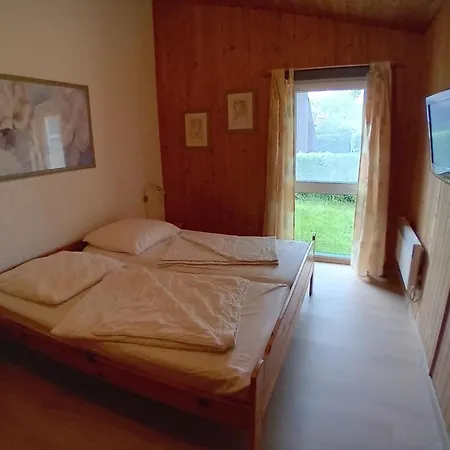 Gemuetlicher Doppelbungalow Mit Terrasse Am Granzower Ferienhaus