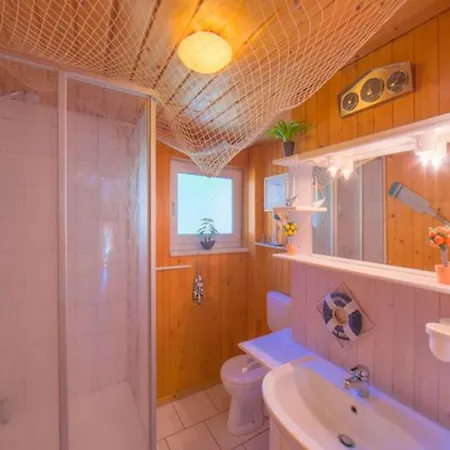 Gemuetlicher Doppelbungalow Mit Terrasse Am Granzower Ferienhaus *